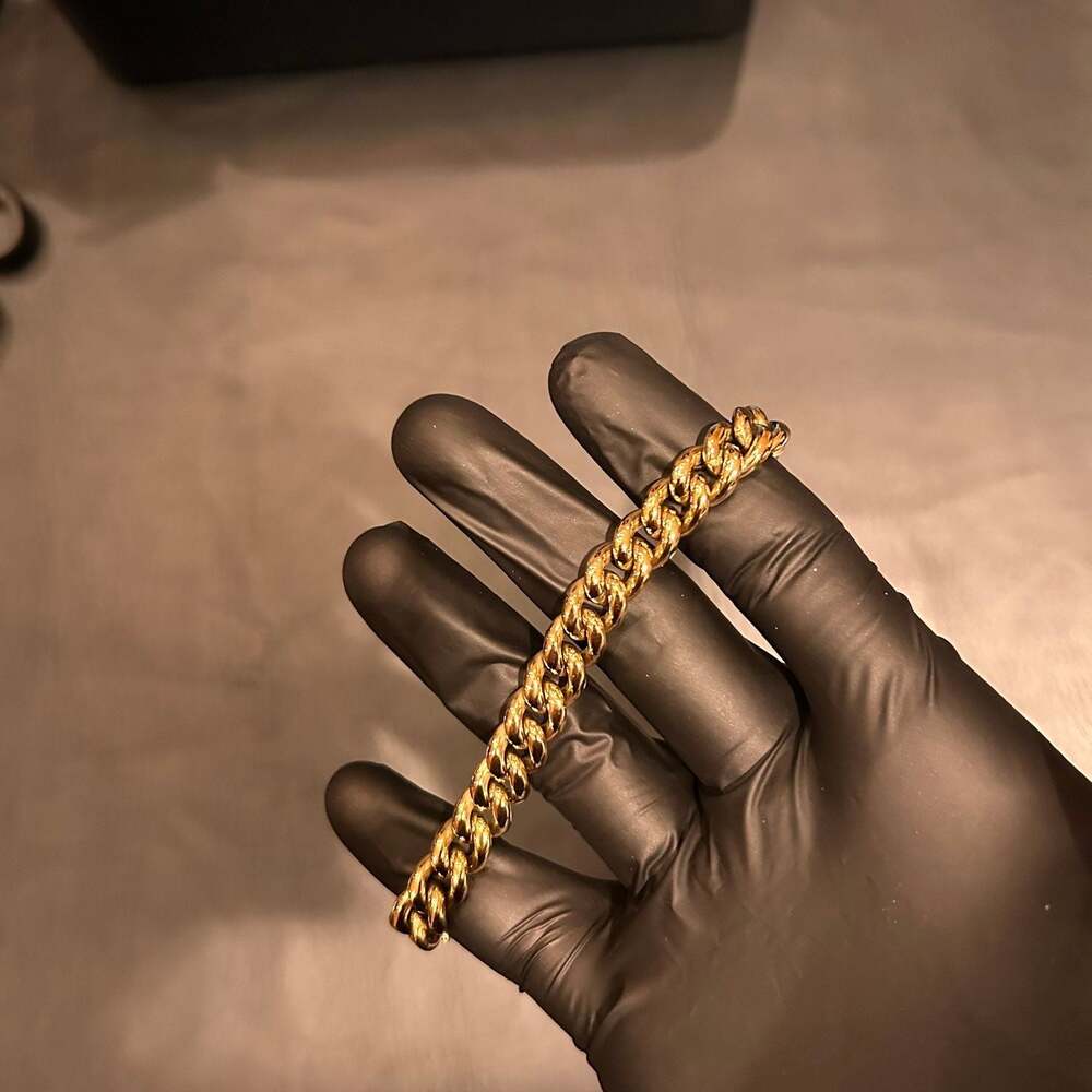 Gold 10mm Cuban Bracelet 7in Brand New